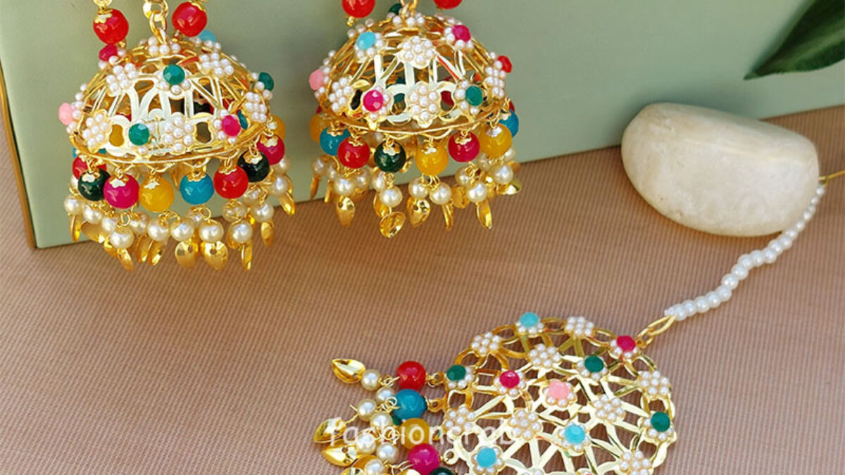 White and Golden Pipal Patti Jhumka earrings and tikka set in mirror –  Timeless desires collection