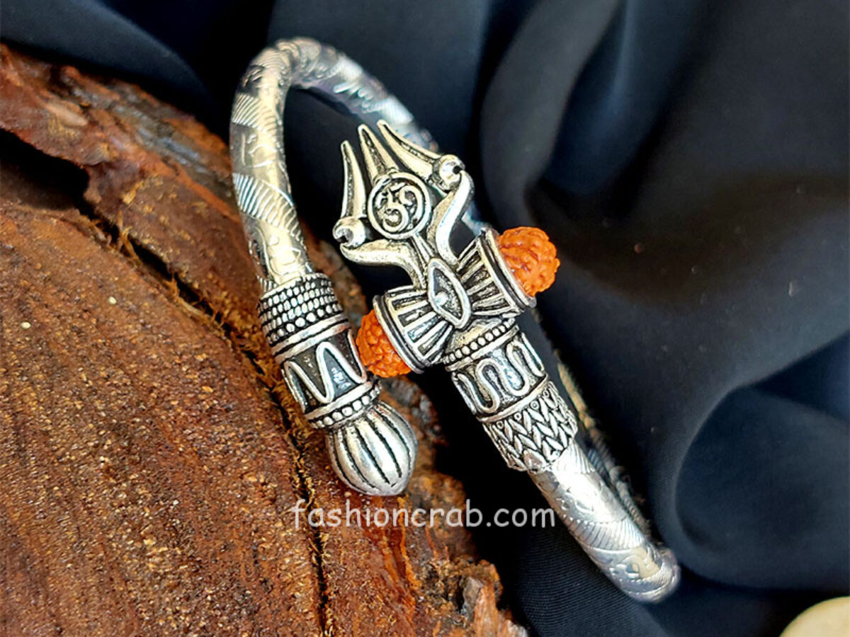 Brass Silver,Goldan SSGJ Designer Silver Oxidized Shiva Trishul Bangle at  Rs 85/piece in Jaipur