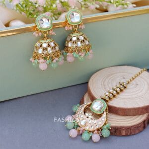 Gurleen Maangtikka with Earrings - Pink Green