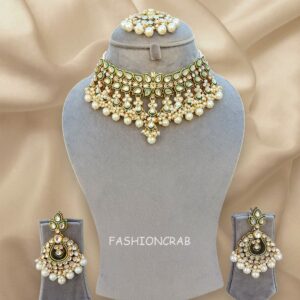 Ruchika Kundan Choker Set