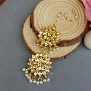 Shriya Kundan MaangTikka